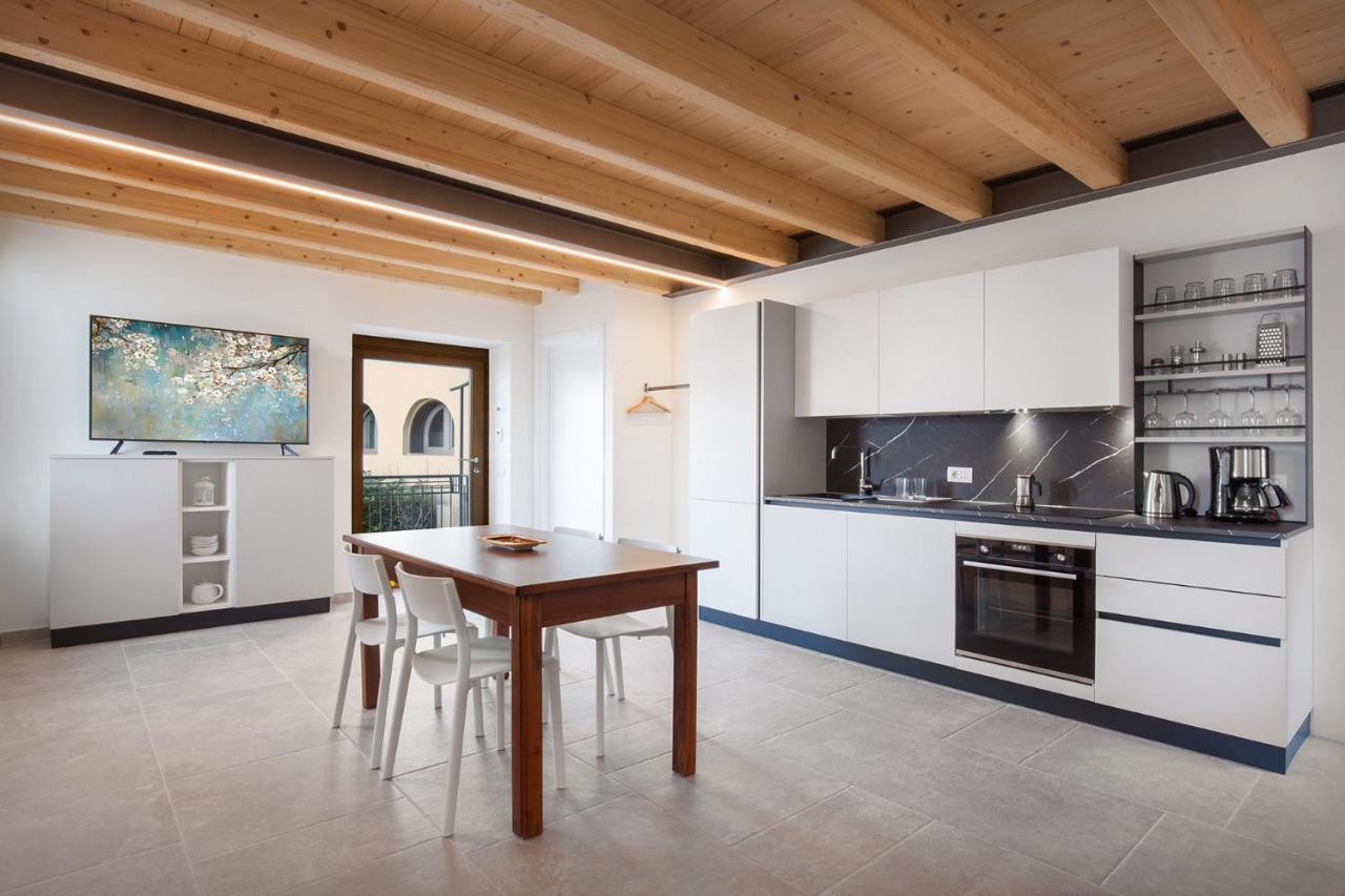 Willa Casa Rosa Brenzone sul Garda Zewnętrze zdjęcie