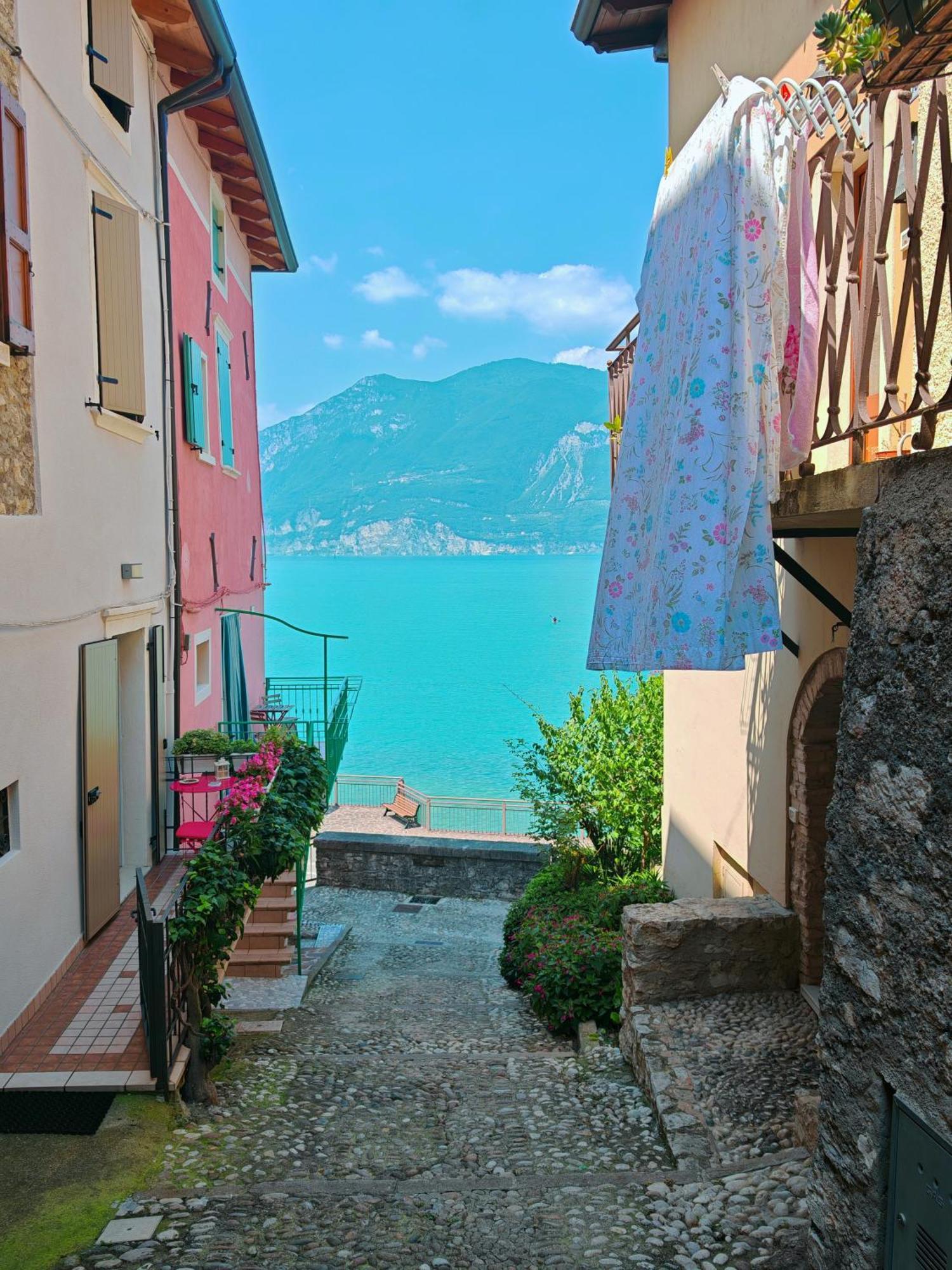 Willa Casa Rosa Brenzone sul Garda Zewnętrze zdjęcie